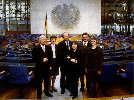 Seiters, Rudolf; Fuchs, Anke; Thierse, Wolfgang; Vollmer, Antje; Solms, Hermann Otto; Bläss, Petra 