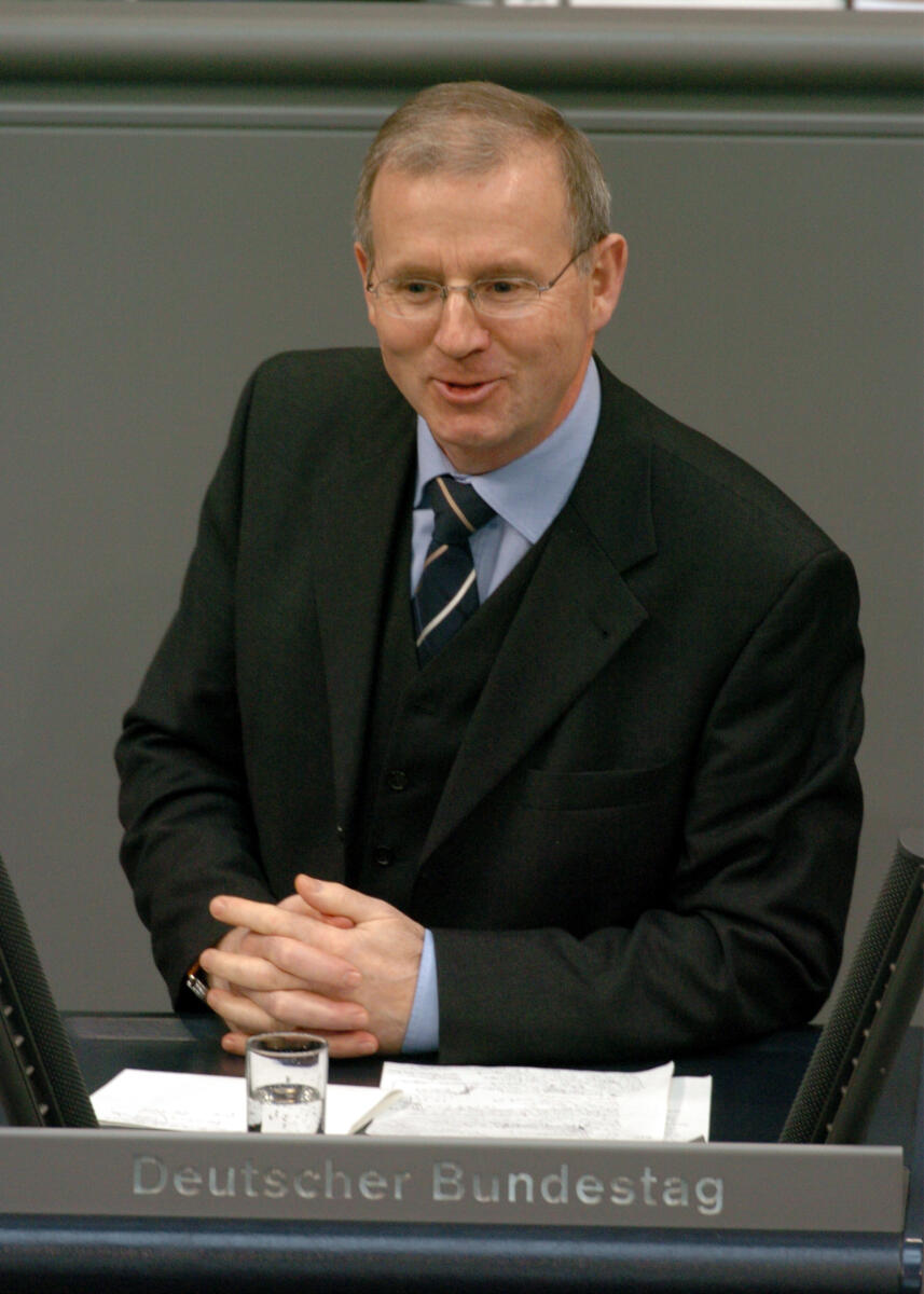 Austermann, Dietrich Dietrich Austermann, CDU/CSU, MdB, Rede im Deutschen Bundestag.; Plenum, Rednerpult, 157. Sitzung, TOP 4, Thema: Beschäftigungspolitik