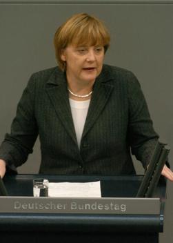 Merkel, Angela Reichstagsgebäude, Plenarsaal