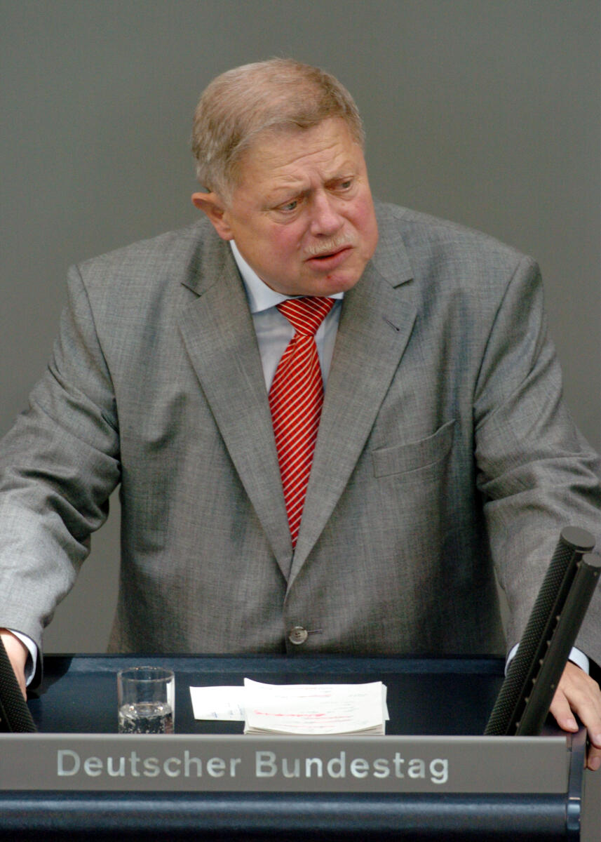 Dr. Klaus W. Lippold, CDU/CSU, MdB, Rede im Deutschen Bundestag.; Plenum, Rednerpult, 172. Sitzung, TOP 3, Thema: Wachstum und Beschäftigung Lippold, Klaus W. Dr. Klaus W. Lippold, CDU/CSU, MdB, Rede im Deutschen Bundestag.; Plenum, Rednerpult, 172. Sitzung, TOP 3, Thema: Wachstum und Beschäftigung
