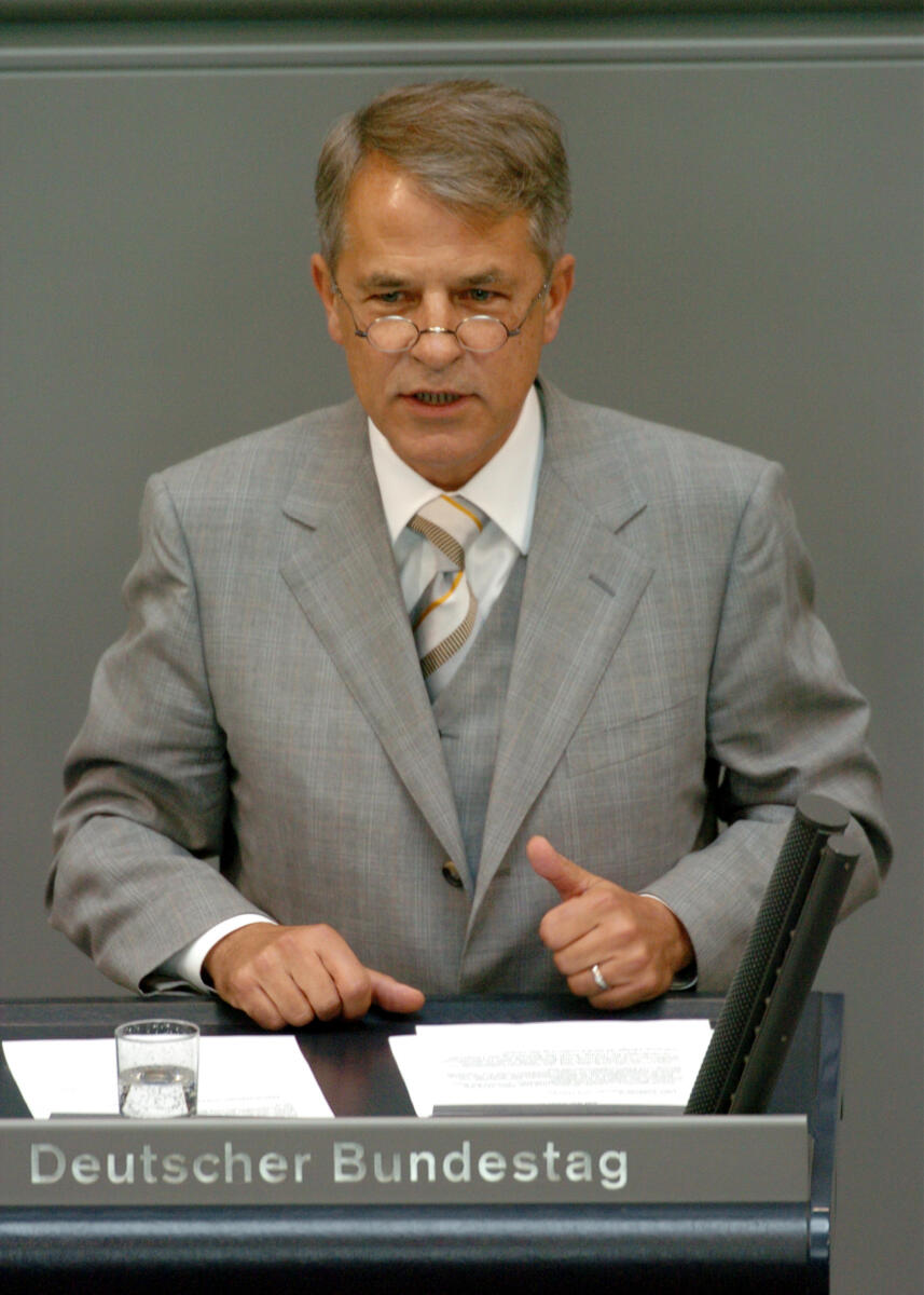 Rzepka, Peter Peter Rzepka, CDU/CSU, MdB, Rede im Deutschen Bundestag.; Plenum, Rednerpult, 178. Sitzung, TOP 3, Thema: Steuerrecht