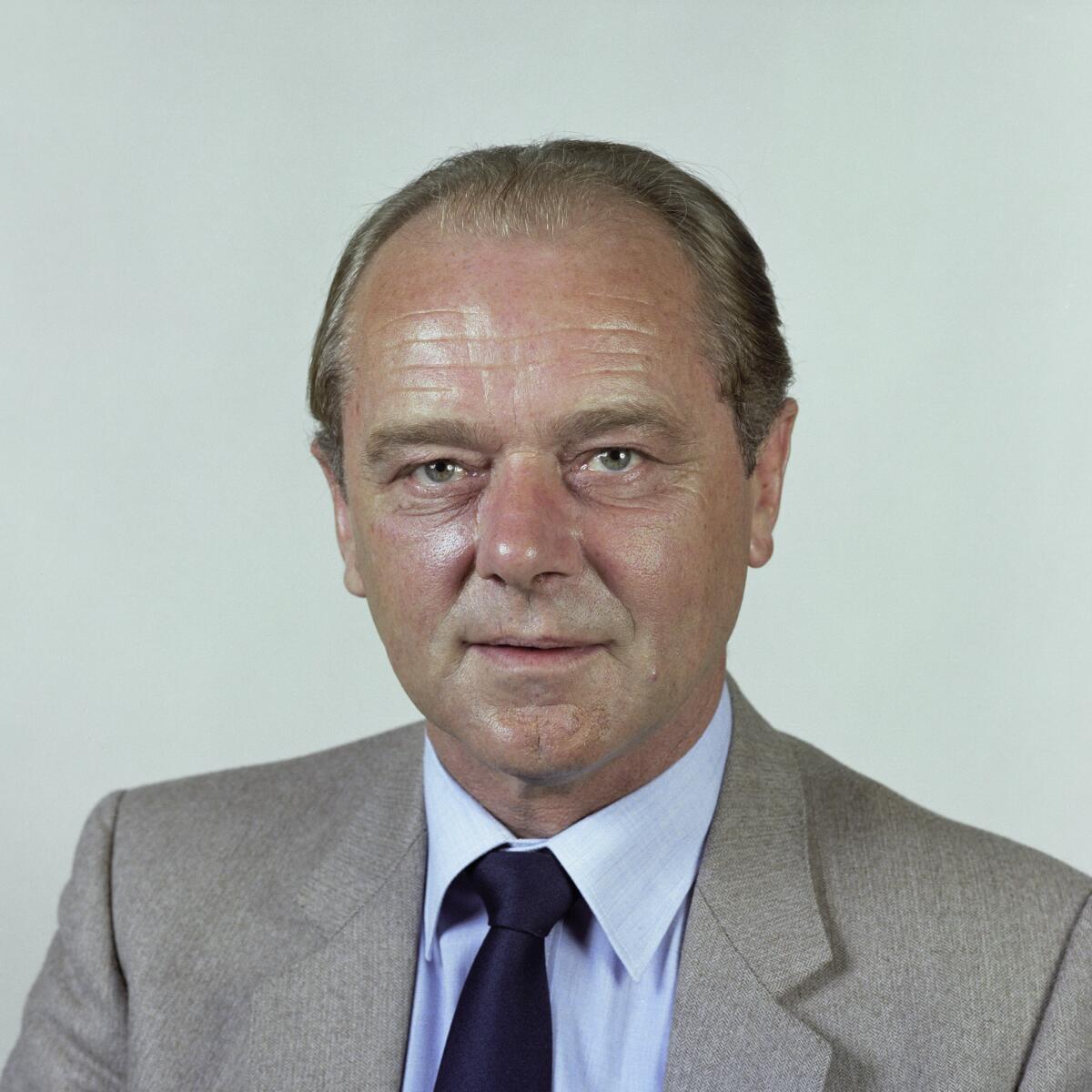 Stark, Anton Dr. Anton Stark, CDU/CSU, MdB.; Bundestagsabgeordneter, Abgeordneter