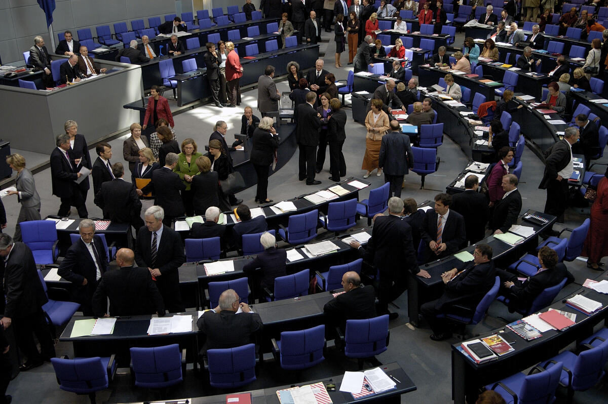  Konstituierende Sitzung des 16. Deutschen Bundestages; Bundestagsabgeordnete, Abgeordnete