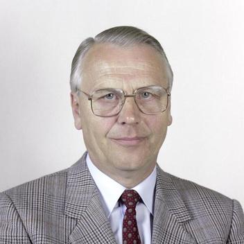 Petersen, Peter 