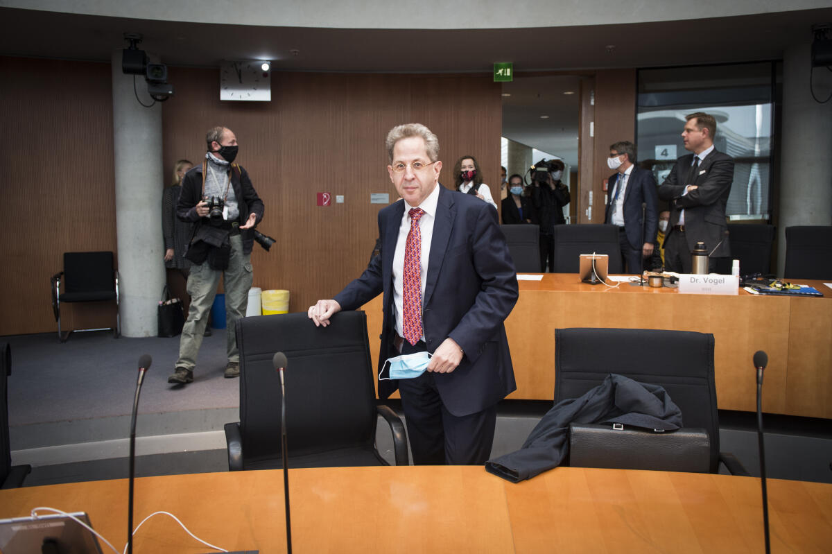 Maaßen, Hans-Georg Der ehemalige Chef des Bundesverfassungsschutzes, Hans-Georg Maaßen bei seiner Ankunft als Zeuge vor dem 1. Untersuchungsausschuss.