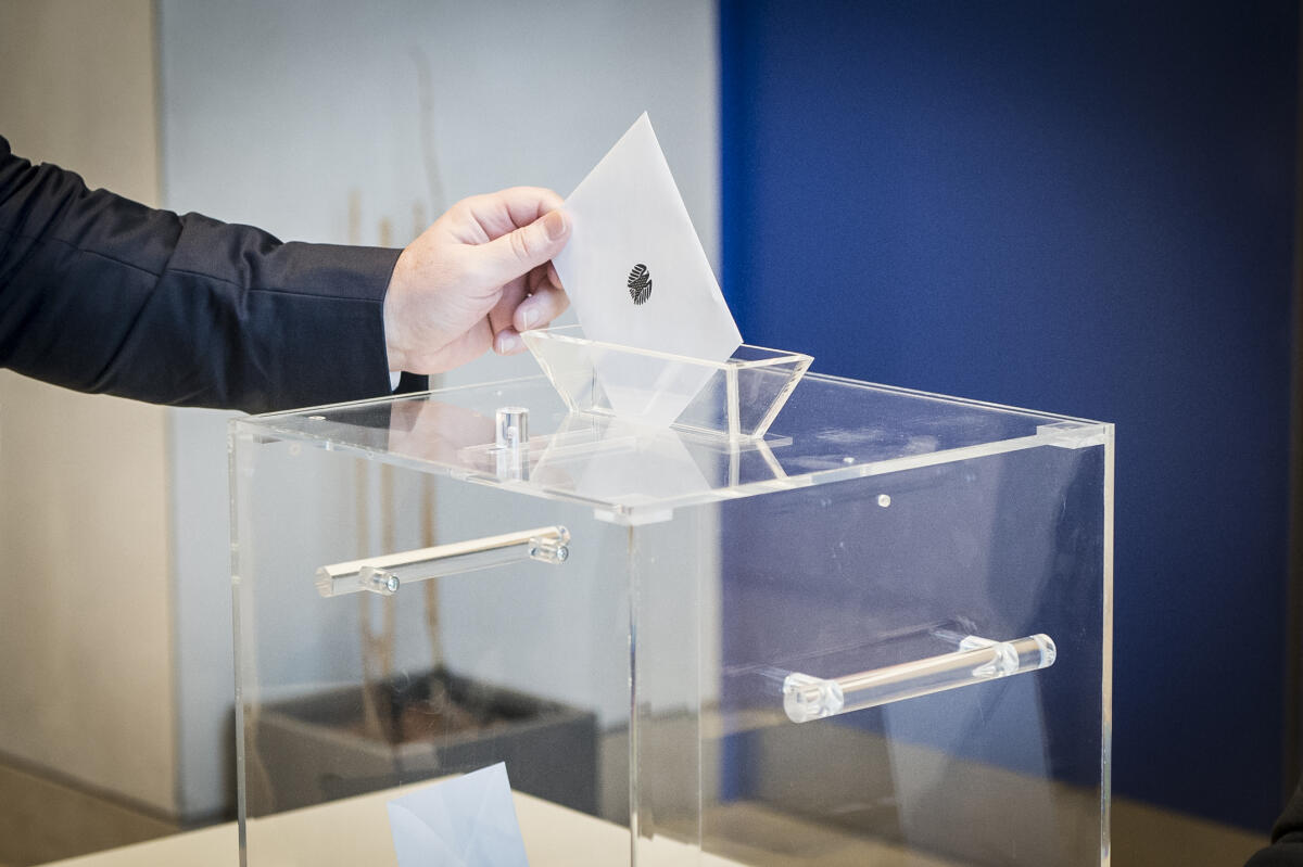 Wahl zur Vizepräsidentin des Deutschen Bundestages - Dagmar Ziegler, SPD, MdB, steht zur Wahl. Aufgrund der Covid-19-Pandemie findet die Wahl in der Abgeordnetenlobby des Reichstagsgebäudes statt. Wahl zur Vizepräsidentin des Deutschen Bundestages - Dagmar Ziegler, SPD, MdB, steht zur Wahl. Aufgrund der Covid-19-Pandemie findet die Wahl in der Abgeordnetenlobby des Reichstagsgebäudes statt.