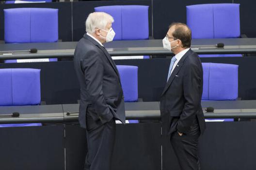Seehofer, Horst; Dobrindt, Alexander Reichstagsgebäude, Plenarsaal