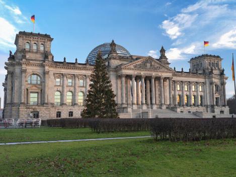  Reichstagsgebäude, Außenansicht