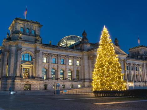  Reichstagsgebäude, Außenansicht