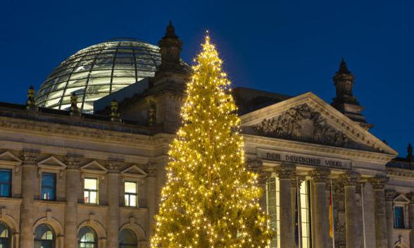  Reichstagsgebäude, Außenansicht