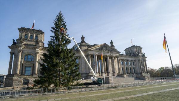  Reichstagsgebäude, Außenansicht