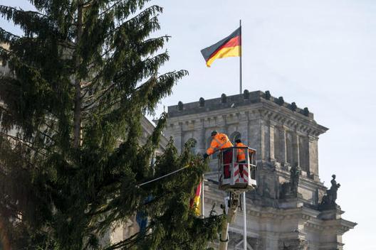  Reichstagsgebäude, Außenansicht