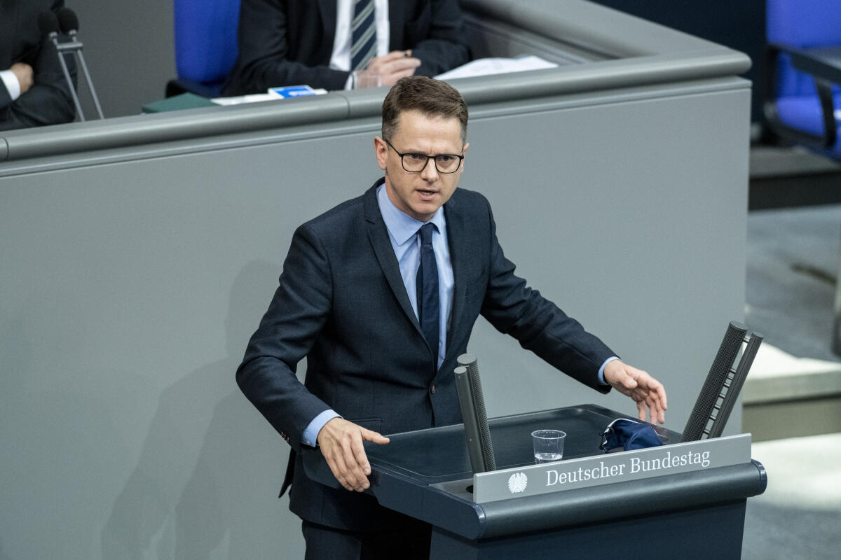 Dr. Carsten Linnemann, CDU/CSU, MdB, spricht zu Top 1.5, Einzelplan 09 Wirtschaft und Energie - Bundestagsdebatte zum Haushaltsgesetz 2021 Linnemann, Carsten Dr. Carsten Linnemann, CDU/CSU, MdB, spricht zu Top 1.5, Einzelplan 09 Wirtschaft und Energie - Bundestagsdebatte zum Haushaltsgesetz 2021