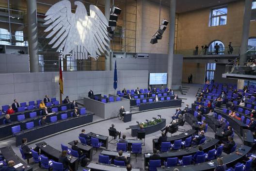 Schäuble, Wolfgang; Steinmeier, Frank-Walter; Merkel, Angela; Guterres, António; Haseloff, Reiner; Harbarth, Stephan Reichstagsgebäude, Plenarsaal