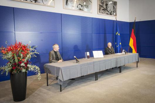 Schäuble, Wolfgang; Schick, Gerhard 