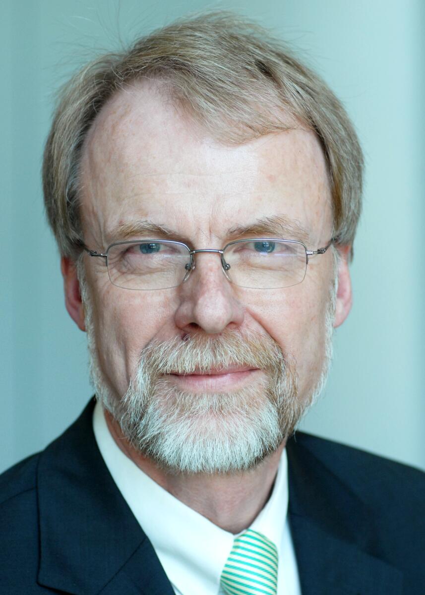 Staatssekretär Harro Semmler, Direktor beim Deutschen Bundestag vom 1. August 2010 bis 31. Dezember 2012. Semmler, Harro Staatssekretär Harro Semmler, Direktor beim Deutschen Bundestag vom 1. August 2010 bis 31. Dezember 2012.