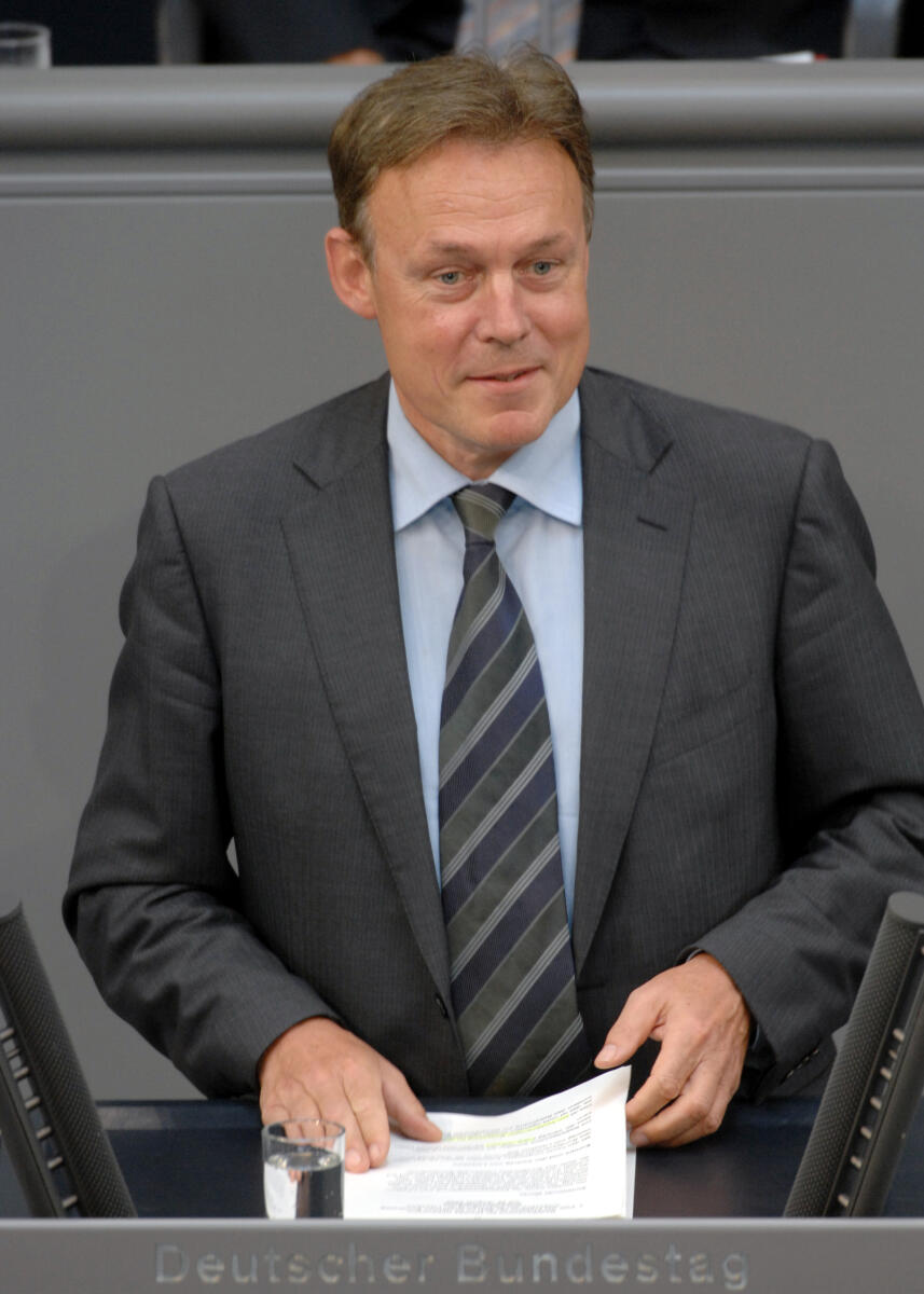 Oppermann, Thomas Thomas Oppermann, SPD, Bundestagsabgeordneter, Abgeordneter, Mitglied des Deutschen Bundestages, MdB, Rede, Deutscher Bundestag, 232. Sitzung, TOP 1, Thema: Vertrag von Lissabon, Redner 1.; Rednerpult.