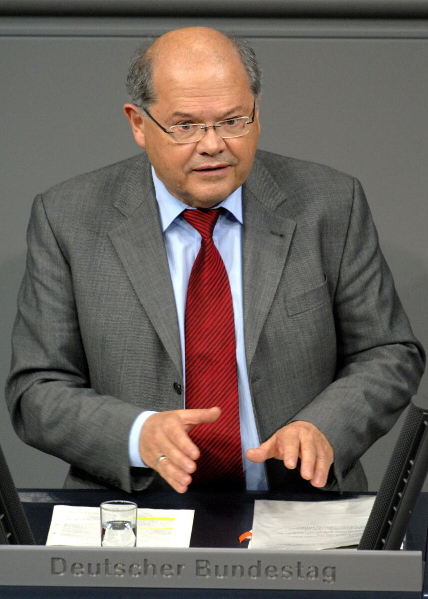 Jerzy Montag, Bündnis 90/Die Grünen, Bundestagsabgeordneter, Abgeordneter, Mitglied des Deutschen Bundestages, MdB, Rede, Deutscher Bundestag, 199. Sitzung, TOP 3, Thema: Patientenverfügung, Redner 10.; Rednerpult. Montag, Jerzy Jerzy Montag, Bündnis 90/Die Grünen, Bundestagsabgeordneter, Abgeordneter, Mitglied des Deutschen Bundestages, MdB, Rede, Deutscher Bundestag, 199. Sitzung, TOP 3, Thema: Patientenverfügung, Redner 10.; Rednerpult.