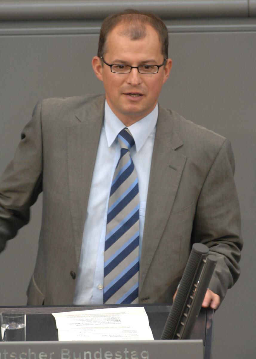Andreas Weigel, SPD, Bundestagsabgeordneter, Abgeordneter, Mitglied des Deutschen Bundestages, MdB, Rede, Deutscher Bundestag, 115. Sitzung, TOP 3, Thema: Afghanistan-Einsatz, Redner 12.; Rednerpult. Weigel, Andreas Andreas Weigel, SPD, Bundestagsabgeordneter, Abgeordneter, Mitglied des Deutschen Bundestages, MdB, Rede, Deutscher Bundestag, 115. Sitzung, TOP 3, Thema: Afghanistan-Einsatz, Redner 12.; Rednerpult.