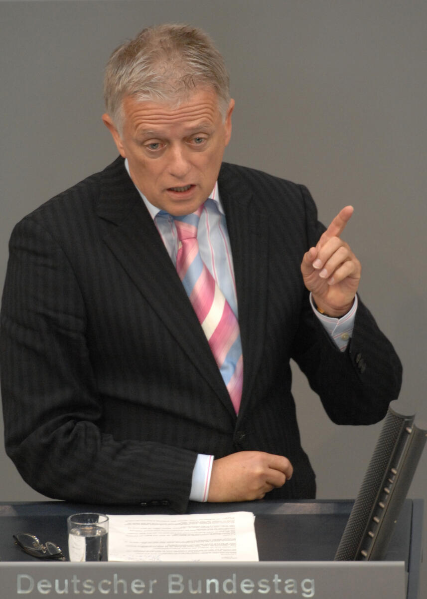 Fritz Kuhn, Bündnis 90/Die Grünen, Bundestagsabgeordneter, Abgeordneter, Mitglied des Deutschen Bundestages, MdB, Rede, Deutscher Bundestag, 115. Sitzung, TOP 3, Thema: Afghanistan-Einsatz, Redner 5.; Rednerpult. Kuhn, Fritz Fritz Kuhn, Bündnis 90/Die Grünen, Bundestagsabgeordneter, Abgeordneter, Mitglied des Deutschen Bundestages, MdB, Rede, Deutscher Bundestag, 115. Sitzung, TOP 3, Thema: Afghanistan-Einsatz, Redner 5.; Rednerpult.