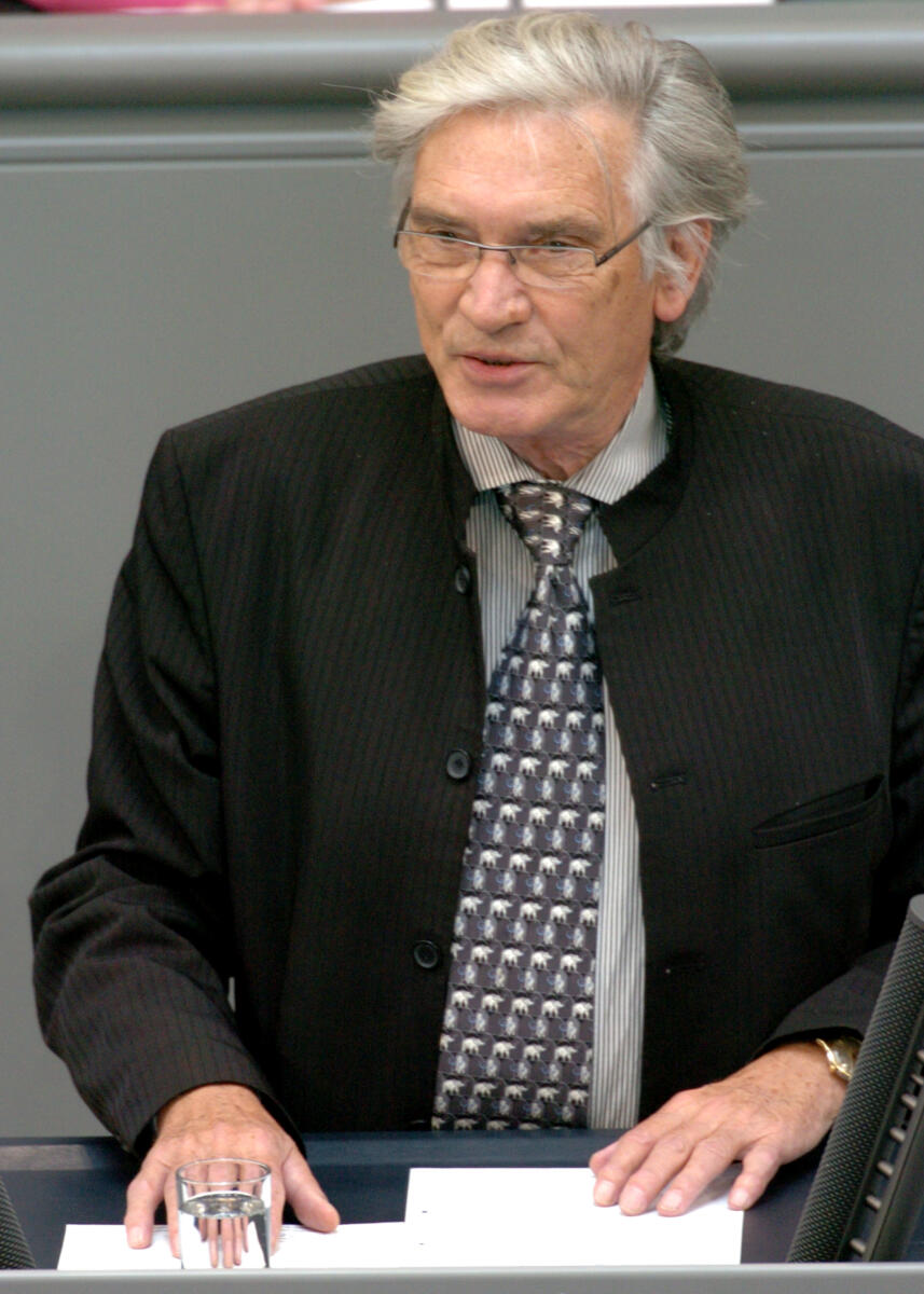 Dr. Konrad Schily, FDP, MdB, Rede im Deutschen Bundestag, Plenarsitzung Nr. 100, TOP 5, Thema: Gendiagnostikgesetz.; Bundestagsabgeordneter, Abgeordneter, Rednerpult, Sitzung, Plenum Schily, Konrad Dr. Konrad Schily, FDP, MdB, Rede im Deutschen Bundestag, Plenarsitzung Nr. 100, TOP 5, Thema: Gendiagnostikgesetz.; Bundestagsabgeordneter, Abgeordneter, Rednerpult, Sitzung, Plenum