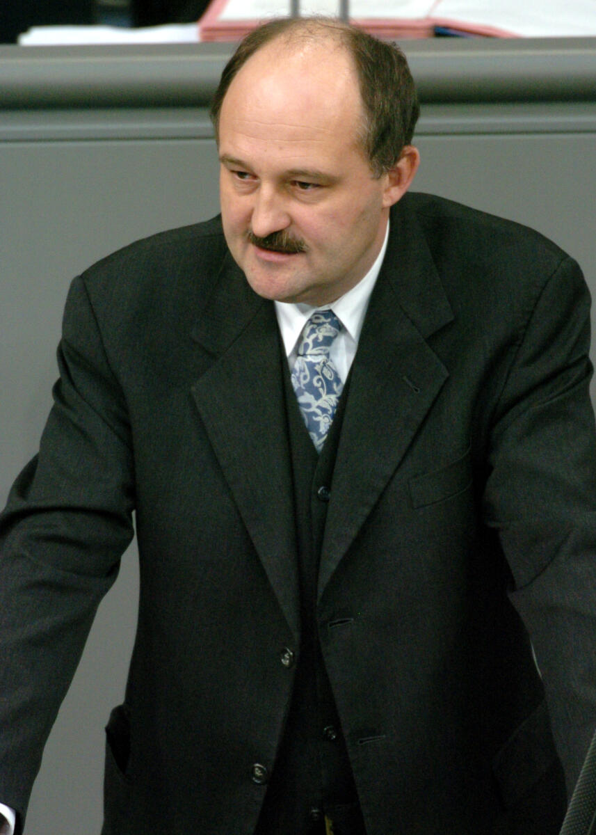 Meister, Michael Dr. Michael Meister, CDU/CSU, Bundestagsabgeordneter, Abgeordneter, Mitglied des Deutschen Bundestages, MdB, Rede, Deutscher Bundestag, 79. Sitzung, TOP 3, Thema: Jahreswirtschaftsbericht 2007, Redner 6.; Rednerpult.