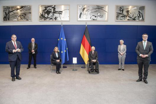 Schäuble, Wolfgang; Högl, Eva; Hellmich, Wolfgang Reichstagsgebäude