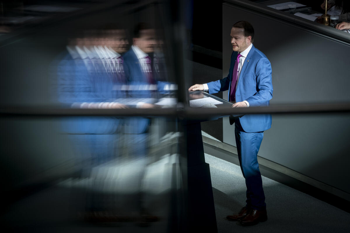 Natterer, Christian Christian Natterer, CDU/CSU, MdB, spricht zu TOP 9 (Arbeitsprogramm 2021 der EU Kommission) während der 212. Sitzung des Deutschen Bundestages.