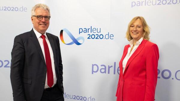 Rettler, Ute; Müller, Lorenz Keine Bundestagsliegenschaft