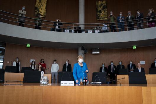 Merkel, Angela Paul-Löbe-Haus