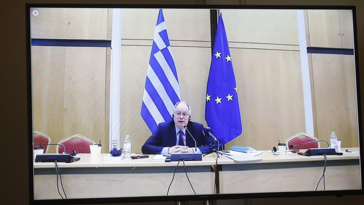 Konstantinos Tasoulas, Präsident des griechischen Parlaments, im Gespräch mit Kolleginnen und Kollegen während der Konferenz der Parlamentspräsidentinnen und Parlamentspräsidenten der nationalen Parlamente der EU-Mitgliedstaaten und des Europäischen Parlaments (EU-PPK).; Diese fand coronabedingt im Videoformat statt. Tasoulas, Konstantinos Konstantinos Tasoulas, Präsident des griechischen Parlaments, im Gespräch mit Kolleginnen und Kollegen während der Konferenz der Parlamentspräsidentinnen und Parlamentspräsidenten der nationalen Parlamente der EU-Mitgliedstaaten und des Europäischen Parlaments (EU-PPK).; Diese fand coronabedingt im Videoformat statt.