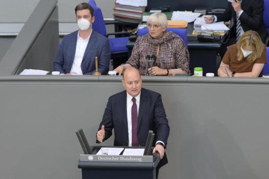 Hauer, Matthias; Roth, Claudia Reichstagsgebäude, Plenarsaal