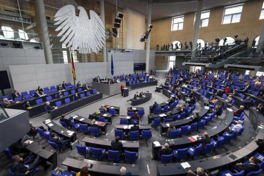 Merkel, Angela Reichstagsgebäude, Plenarsaal