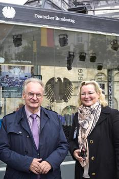 Haseloff, Reiner; Heegewaldt, Elisabeth Keine Bundestagsliegenschaft