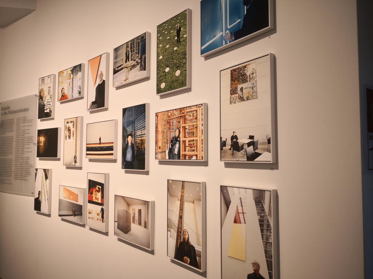 Ausstellung im Deutschen Dom mit einer Bildergalerie Ausstellung im Deutschen Dom mit einer Bildergalerie