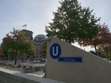  Reichstagsgebäude, Außenansicht
