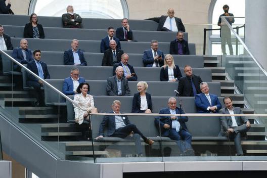  Reichstagsgebäude, Plenarsaal