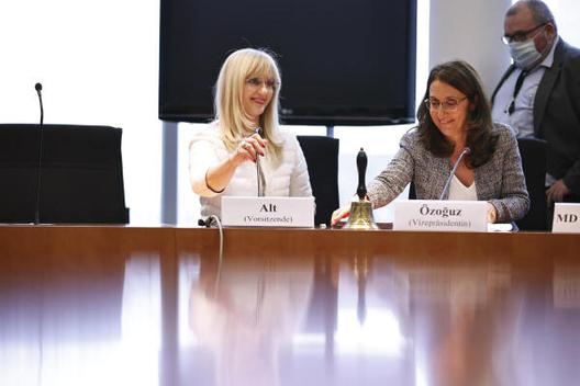 Özoğuz, Aydan; Alt, Renata Paul-Löbe-Haus, Sitzungssaal