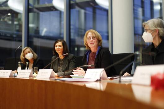 Göring-Eckardt, Katrin; Rößner, Tabea Paul-Löbe-Haus, Sitzungssaal