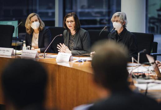 Göring-Eckardt, Katrin Paul-Löbe-Haus, Sitzungssaal