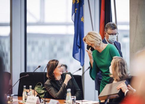 Göring-Eckardt, Katrin; Klöckner, Julia; Grosse-Brömer, Michael Paul-Löbe-Haus, Sitzungssaal