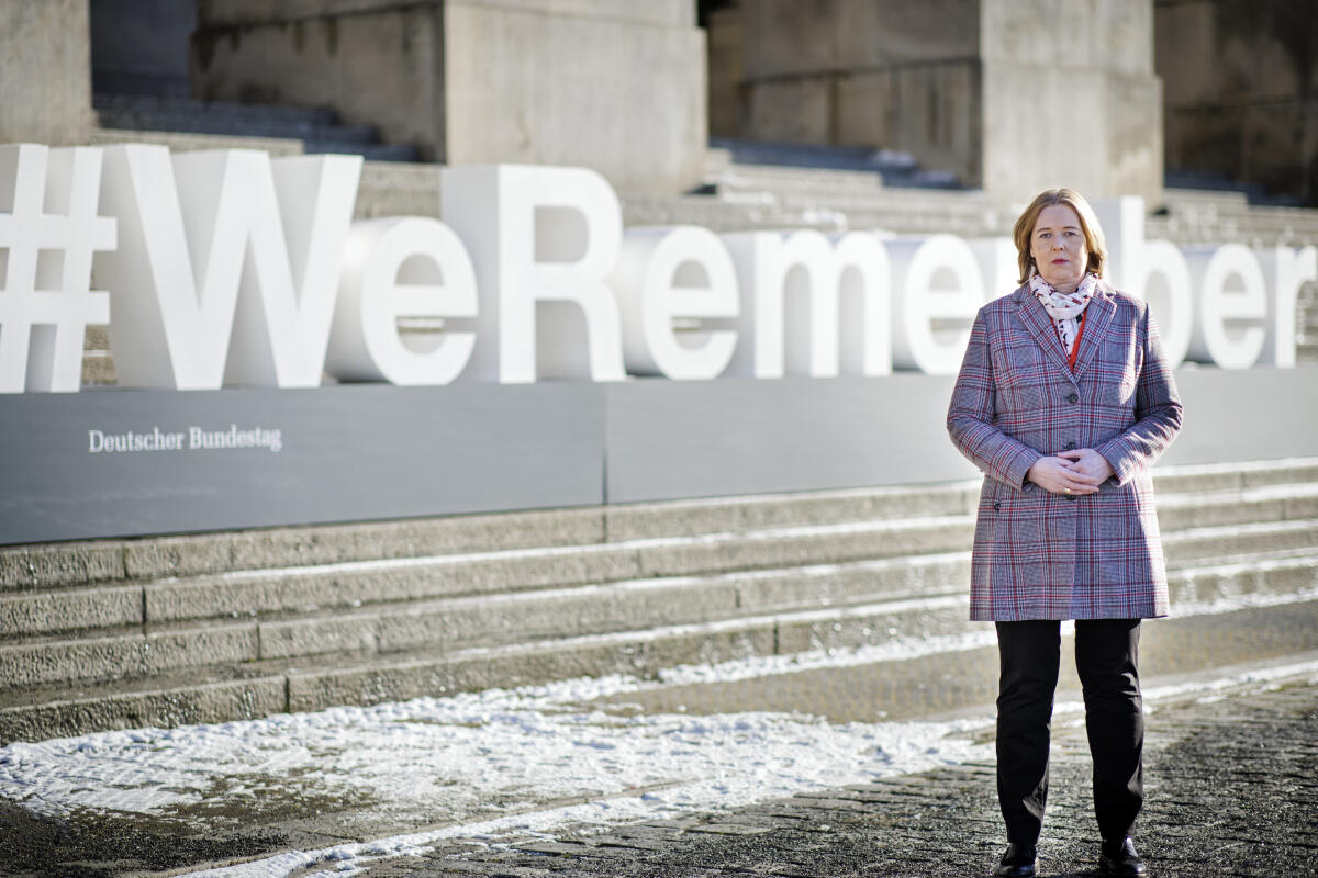 Bundestagspräsidentin Bärbel Bas, SPD, MdB, im Rahmen der WeRemember-Kampagne. Bas, Bärbel Bundestagspräsidentin Bärbel Bas, SPD, MdB, im Rahmen der WeRemember-Kampagne.