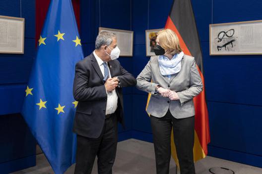 Bas, Bärbel; Levy, Mickey Reichstagsgebäude, Präsidialebene