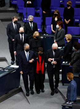 Steinmeier, Frank-Walter; Bas, Bärbel; Scholz, Olaf; Ramelow, Bodo; Levy, Mickey; Harbarth, Stephan; Auerbacher, Inge Reichstagsgebäude, Plenarsaal