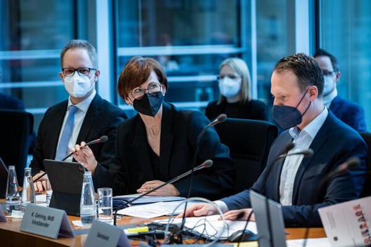 Stark-Watzinger, Bettina; Gehring, Kai Paul-Löbe-Haus, Sitzungssaal