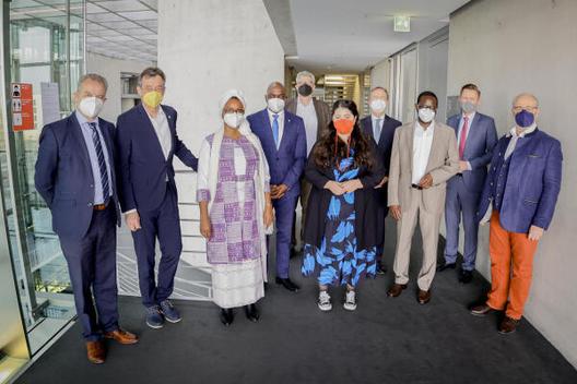Abdi, Sanae; Sall Seck, Oumou; Hoffmann, Christoph; Diaby, Karamba; Rachel, Thomas; Stefinger, Wolfgang; Gerschau, Knut; Mansmann, Till; Kippels, Georg; Diakité, Méhidi Paul-Löbe-Haus, Sitzungssaal