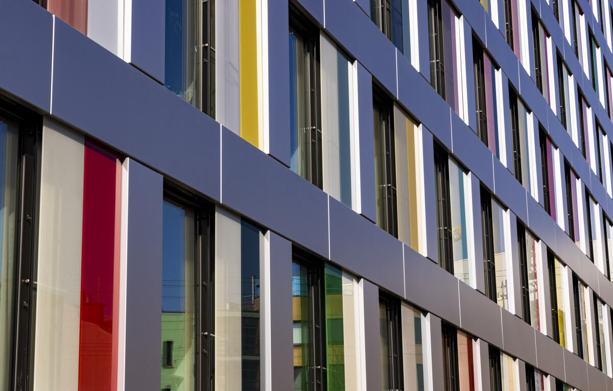  Der Luisenblock, neues Bürogebäude des Deutschen Bundestages in Holzmodulbauweise. 