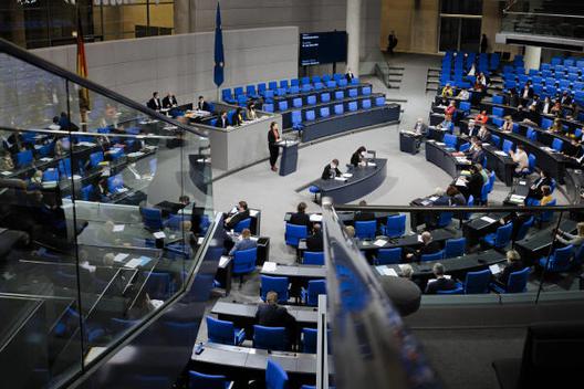 Seitzl, Lina Reichstagsgebäude, Plenarsaal