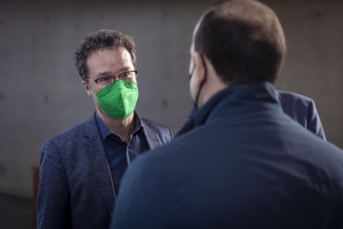 Ebner, Harald EU-Umweltkommissar Virginijus Sinkevičius zu Gast im Ausschuss für Umwelt, Naturschutz, nukleare Sicherheit und Verbraucherschutz und im Ausschuss für die Angelegenheiten der Europäischen Union unter Leitung des Vorsitzenden des Ausschusses für Umwelt, Naturschutz, nukleare Sicherheit und Verbraucherschutz Harald Ebner (im Bild), Bündnis 90/Die Grünen, MdB.