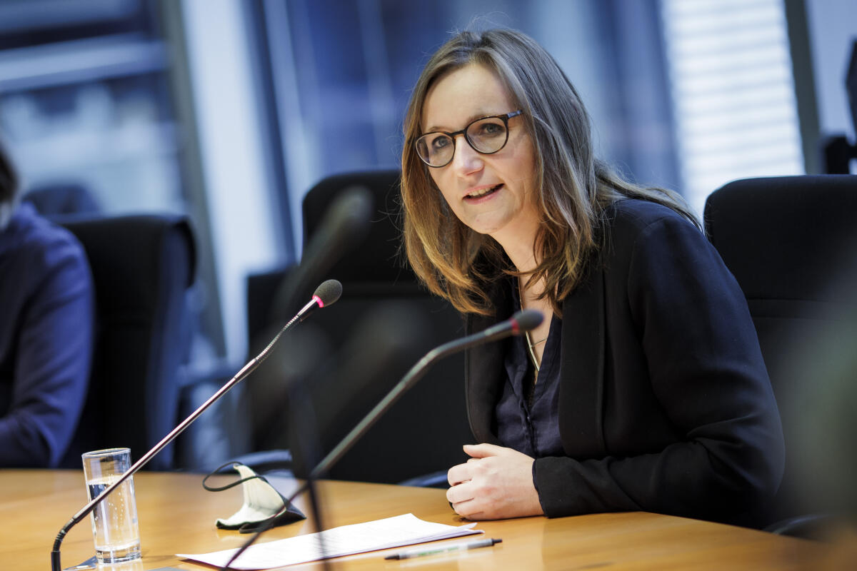 Badum, Lisa Der Auswärtige Ausschuss hat am Freitag, 8. April 2022, den Unterausschuss Internationale Klima- und Energiepolitik konstituiert. Lisa Badum, Bündnis 90/Die Grünen wurde zur Vorsitzenden gewählt.